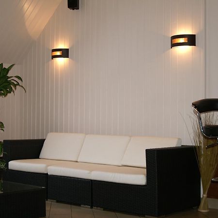 L'Arvor Hotel Guer Luaran gambar