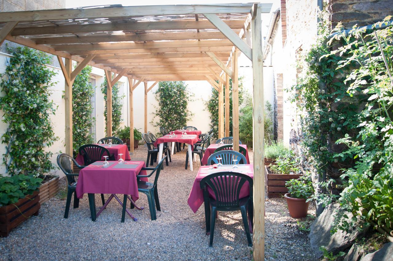 L'Arvor Hotel Guer Luaran gambar